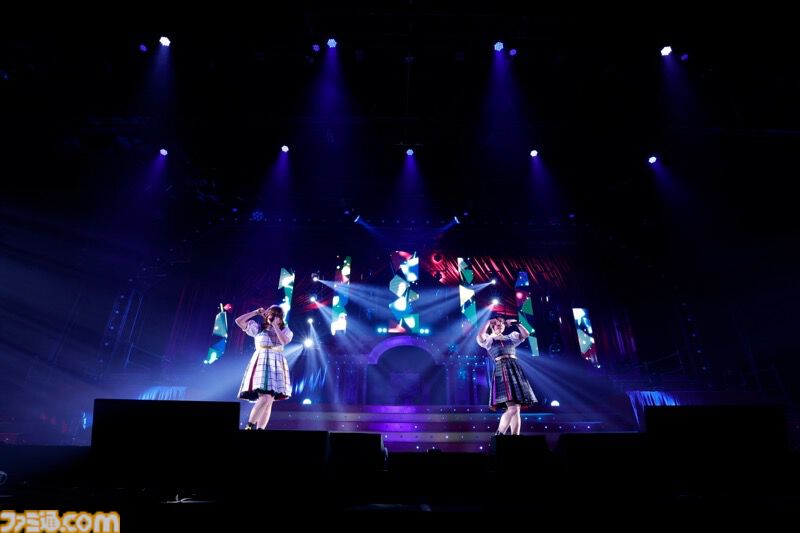 『アイマス ミリオンライブ！』11thライブDAY1リポート。本公演のために制作されたソロ曲『COLORS ON CANVAS!』をライブ初披露！ ロコらしいアーティスティックなセットリストがステージを彩る