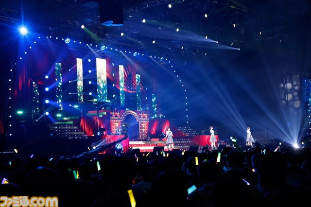 『アイマス ミリオンライブ！』11thライブDAY1リポート。本公演のために制作されたソロ曲『COLORS ON CANVAS!』をライブ初披露！ ロコらしいアーティスティックなセットリストがステージを彩る