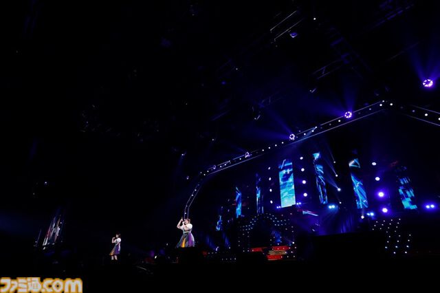 『アイマス ミリオンライブ！』11thライブDAY1リポート。本公演のために制作されたソロ曲『COLORS ON CANVAS!』をライブ初披露！ ロコらしいアーティスティックなセットリストがステージを彩る