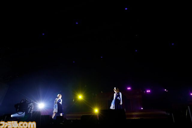 『アイマス ミリオンライブ！』11thライブDAY2リポート。朗読劇の展開に沿ってライブが進む、七尾百合子の主演に相応しい公演に。新曲『君と同じ物語』の初披露も