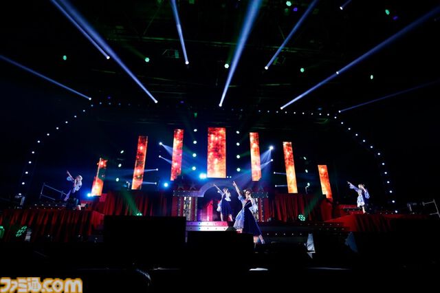 『アイマス ミリオンライブ！』11thライブDAY2リポート。朗読劇の展開に沿ってライブが進む、七尾百合子の主演に相応しい公演に。新曲『君と同じ物語』の初披露も