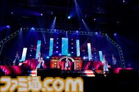 『アイマス ミリオンライブ！』11thライブDAY2リポート。朗読劇の展開に沿ってライブが進む、七尾百合子の主演に相応しい公演に。新曲『君と同じ物語』の初披露も