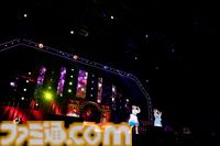 『アイマス ミリオンライブ！』11thライブDAY2リポート。朗読劇の展開に沿ってライブが進む、七尾百合子の主演に相応しい公演に。新曲『君と同じ物語』の初披露も