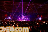 『アイマス ミリオンライブ！』11thライブDAY2リポート。朗読劇の展開に沿ってライブが進む、七尾百合子の主演に相応しい公演に。新曲『君と同じ物語』の初披露も