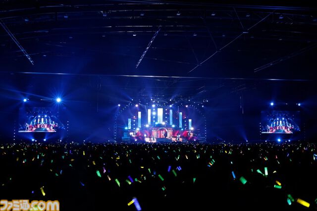 『アイマス ミリオンライブ！』11thライブDAY2リポート。朗読劇の展開に沿ってライブが進む、七尾百合子の主演に相応しい公演に。新曲『君と同じ物語』の初披露も