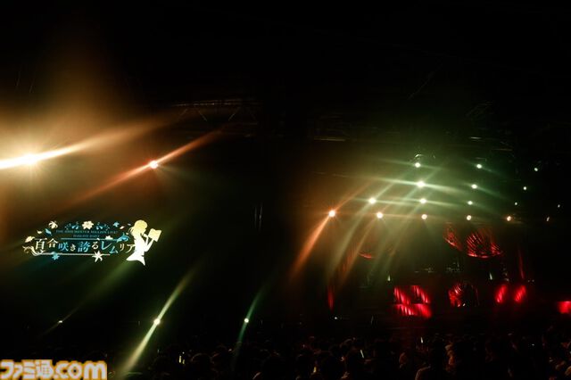 『アイマス ミリオンライブ！』11thライブDAY2リポート。朗読劇の展開に沿ってライブが進む、七尾百合子の主演に相応しい公演に。新曲『君と同じ物語』の初披露も