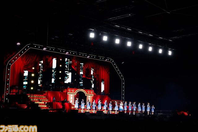 『アイマス ミリオンライブ！』11thライブDAY2リポート。朗読劇の展開に沿ってライブが進む、七尾百合子の主演に相応しい公演に。新曲『君と同じ物語』の初披露も