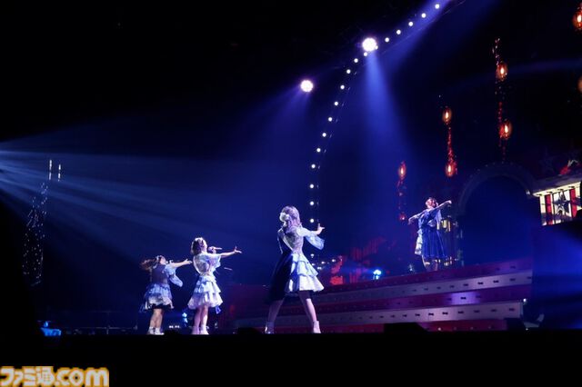 『アイマス ミリオンライブ！』11thライブDAY2リポート。朗読劇の展開に沿ってライブが進む、七尾百合子の主演に相応しい公演に。新曲『君と同じ物語』の初披露も