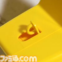 【USJ】スーパースターのポップコーンバケツがかわいい！ ピカピカ光っておなじみのBGMも流れる。“無敵”気分を味わえる限定商品を一挙紹介