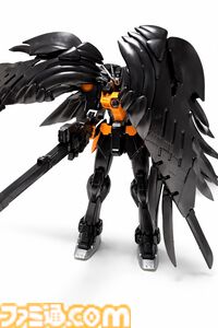 『Apex』×『ガンダム』コラボガンプラ組み立て体験！フリーダムでクリプトの立ち姿、ウイングゼロでミサイルを撃つヴァルキリーのアクションを満喫