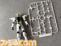 『Apex』×『ガンダム』コラボガンプラ組み立て体験！フリーダムでクリプトの立ち姿、ウイングゼロでミサイルを撃つヴァルキリーのアクションを満喫