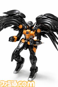 『Apex』×『ガンダム』コラボガンプラ組み立て体験！フリーダムでクリプトの立ち姿、ウイングゼロでミサイルを撃つヴァルキリーのアクションを満喫