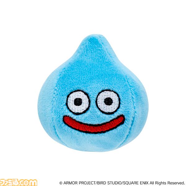 スライムとチョコボがパイロット姿に。成田空港にスクエニ期間限定ショップが4月3日オープン。アクキーやステッカーなど描き下ろし限定グッズが多数登場