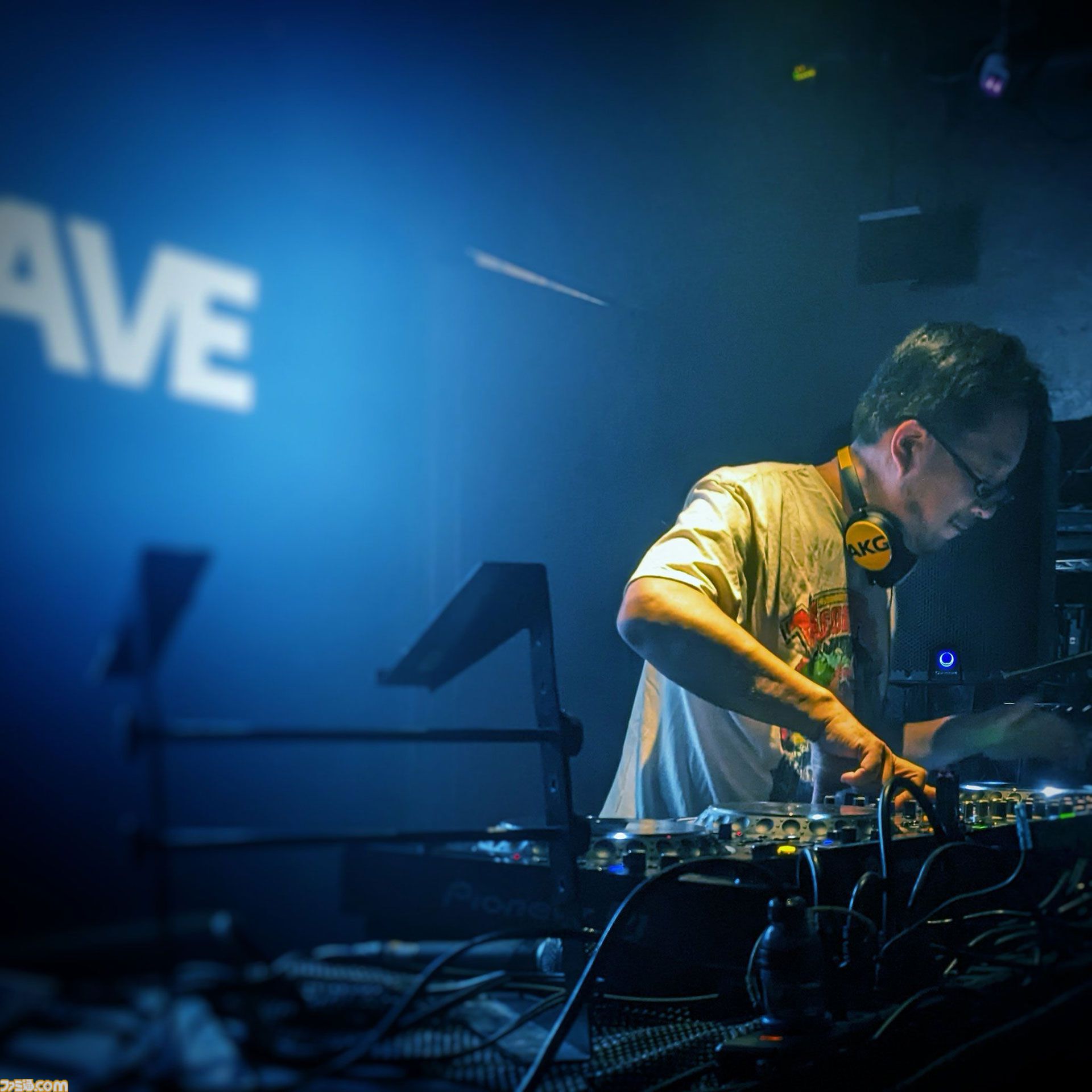 特別企画“あなたとリッジレーサー”。ライブ音源CDのプレイリストを、リッジサウンドの制作者やアーティストたちが解説する【リッジレーサーナイト】