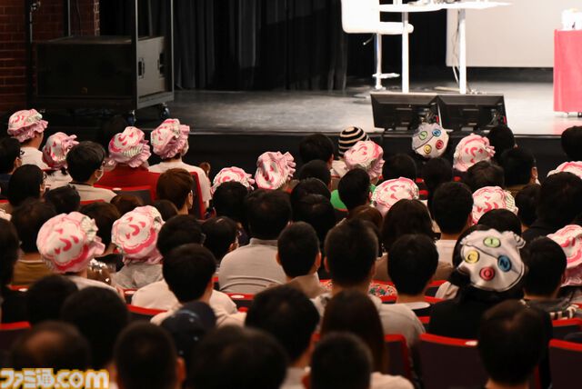 『青木瑠璃子のアイコン 社員総会2024』リポート。社員（ファン）と忖度なしのガチバトルで『スーパーボンバーマンR ２』&『ブーメランヒュー』を遊び尽くす