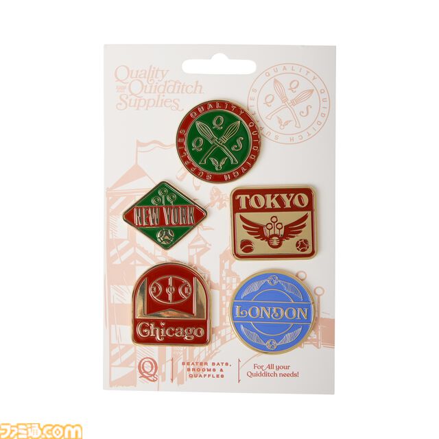 『ハリー・ポッター』クィディッチをモチーフにしたグッズが4月1日より発売。高級用具店をテーマにしたTシャツやスニッチのヘアクリップなどが登場