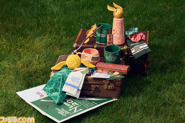 『ハリー・ポッター』クィディッチをモチーフにしたグッズが4月1日より発売。高級用具店をテーマにしたTシャツやスニッチのヘアクリップなどが登場