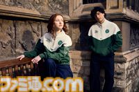 『ハリー・ポッター』クィディッチをモチーフにしたグッズが4月1日より発売。高級用具店をテーマにしたTシャツやスニッチのヘアクリップなどが登場