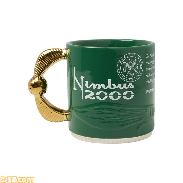 『ハリー・ポッター』クィディッチをモチーフにしたグッズが4月1日より発売。高級用具店をテーマにしたTシャツやスニッチのヘアクリップなどが登場