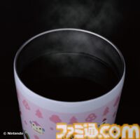 『あつまれ どうぶつの森』葉っぱとまめきち＆つぶきちのキルティングポーチ、さくら・喫茶ハトのタンブラーが本日（3/31）発売