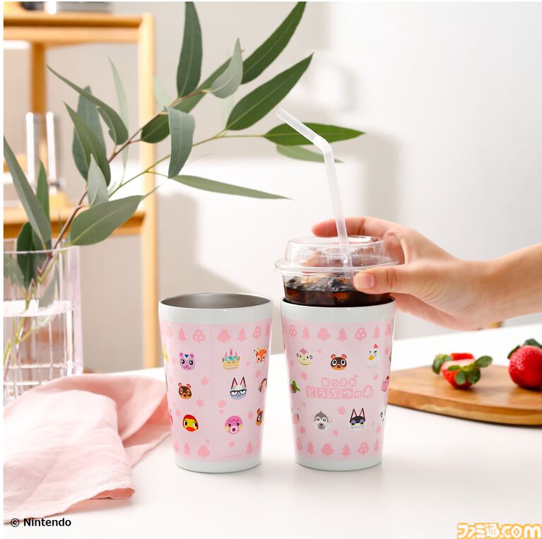 『あつまれ どうぶつの森』葉っぱとまめきち&つぶきちのキルティングポーチ、さくら・喫茶ハトのタンブラーが本日(3/31)発売