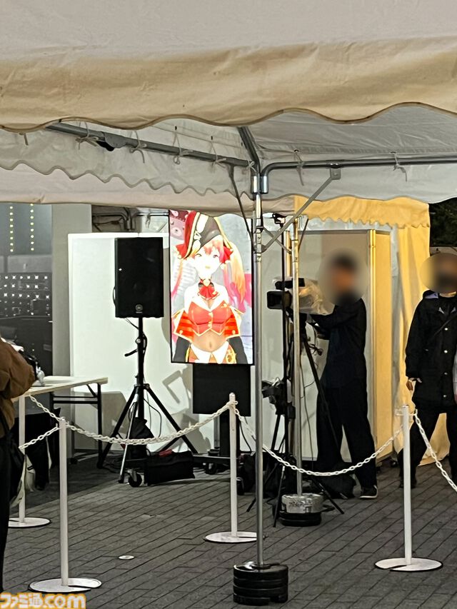 宝鐘マリン&星街すいせいの新曲『Chatter Chatter』ビデオスポットが渋谷に3月31日の1日限定で登場。ここでしか見られない貴重なすいマリ等身大パネルも！