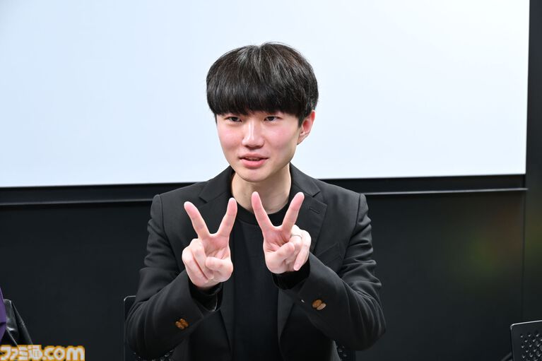 FLOWが新曲『5TELLA』でゲーム『機動戦士ガンダム アーセナルベース WAVECHOES』と出会った。“アニメ主題歌請負人”歴22年、アニソンフェスも主催するロックバンドがずっと全力な理由