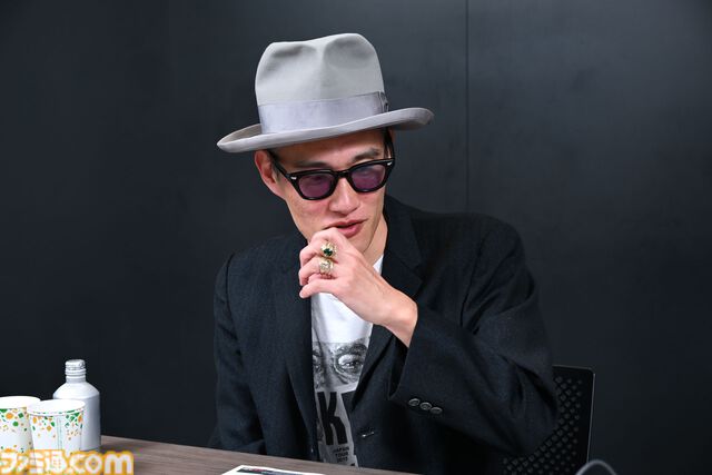 FLOWが新曲『5TELLA』でゲーム『機動戦士ガンダム アーセナルベース WAVECHOES』と出会った。“アニメ主題歌請負人”歴22年、アニソンフェスも主催するロックバンドがずっと全力な理由