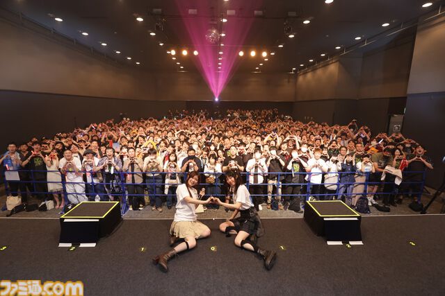 『ヘブバン』She is Legendが新曲“闇夜のKomachi Vampire”をライブ初披露。ラップパートは麻枝 准氏のお手本を参考にレコーディング【ライトフライヤースタジオ10周年記念フェスリポート】