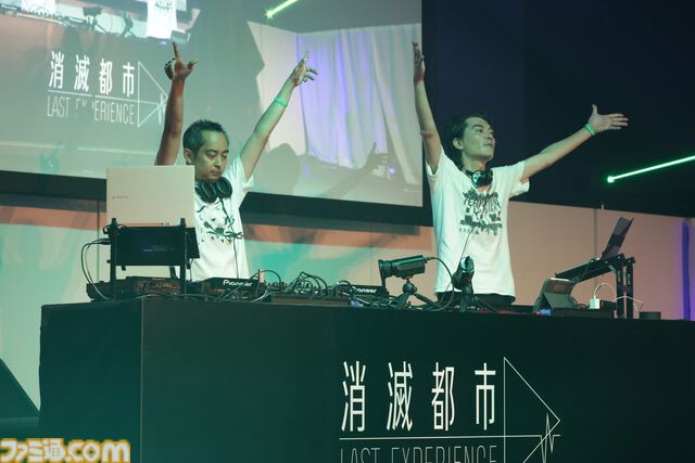 『ヘブバン』She is Legendが新曲“闇夜のKomachi Vampire”をライブ初披露。ラップパートは麻枝 准氏のお手本を参考にレコーディング【ライトフライヤースタジオ10周年記念フェスリポート】