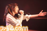 『ヘブバン』She is Legendが新曲“闇夜のKomachi Vampire”をライブ初披露。ラップパートは麻枝 准氏のお手本を参考にレコーディング【ライトフライヤースタジオ10周年記念フェスリポート】