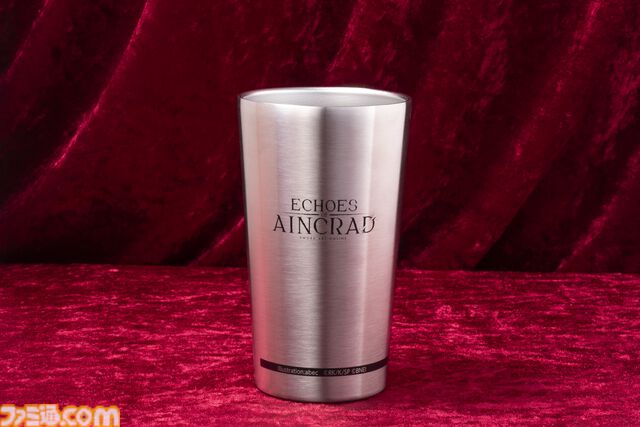 『SAO』ゲーム最新作『Echoes of Aincrad』プレミアムエディションに同梱されるグッズの実物画像が公開。ビジュアルブック収録の設定資料も一部お披露目