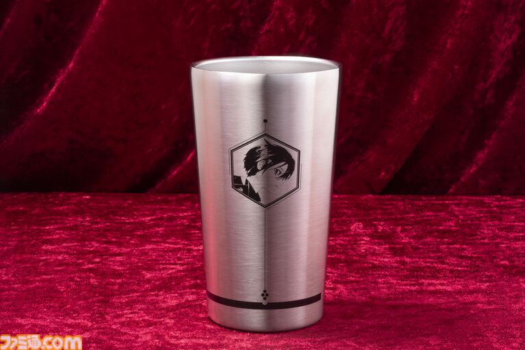 『SAO』ゲーム最新作『Echoes of Aincrad』プレミアムエディションに同梱されるグッズの実物画像が公開。ビジュアルブック収録の設定資料も一部お披露目