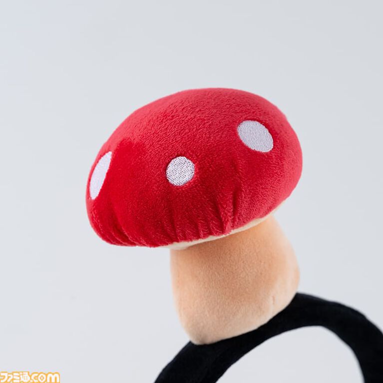 『MOTHER2』頭にキノコが生やせるカチューシャが4月30日に発売。あるくキノコから胞子を浴びせられた状態をリアルに再現できる【ほんとに買える】
