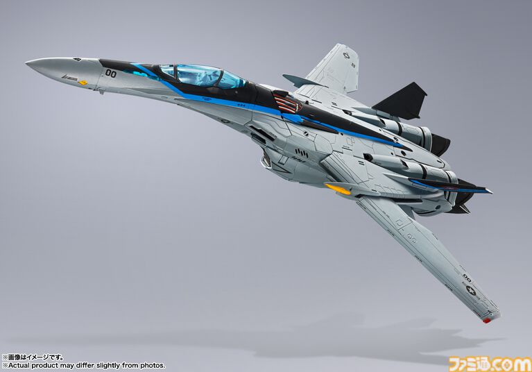【マクロスF】『トップガン』コラボ、マーヴェリックカラーのVF-25が登場。変形ギミック搭載のフィギュアが本日（4/3）予約開始