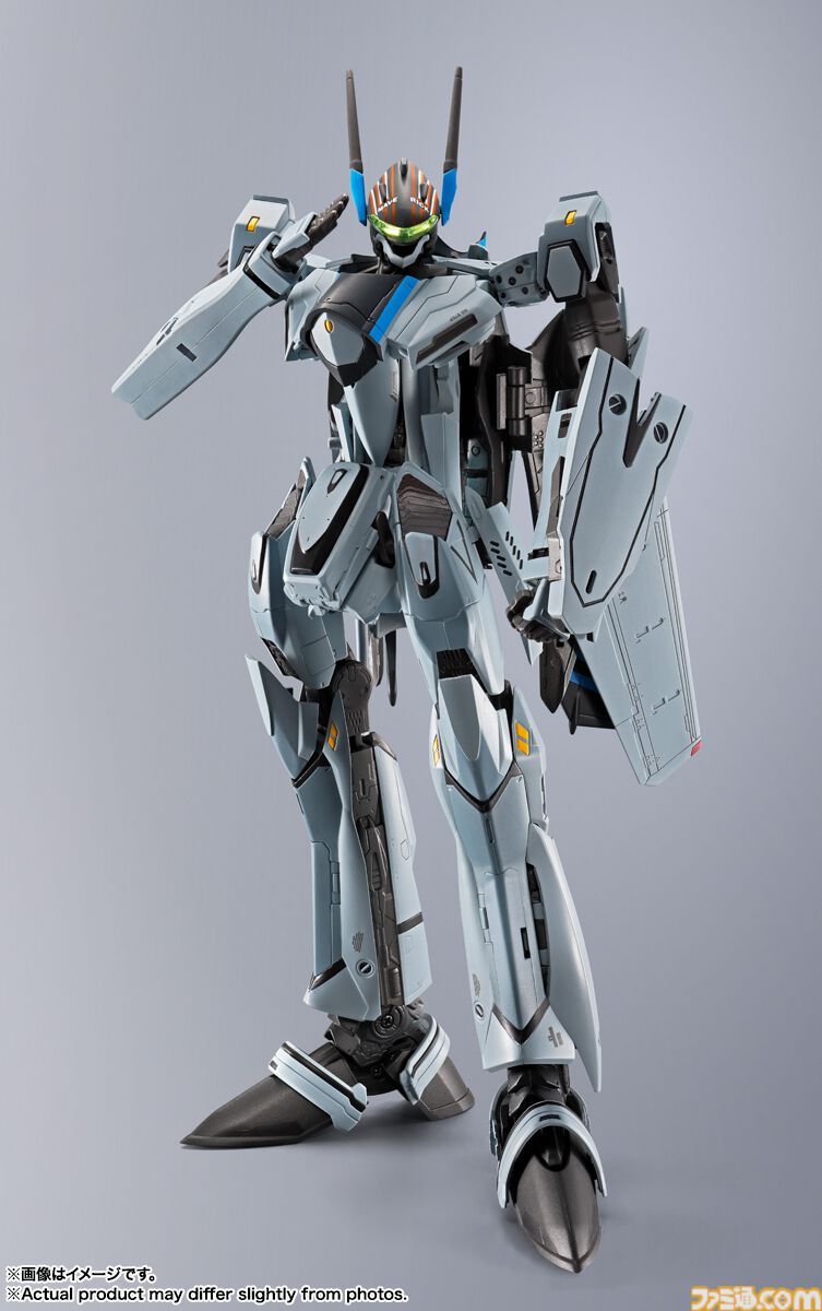 レアDC　非売品　マブカプ2　体験版 マクロスF】『トップガン』コラボ、マーヴェリックカラーのVF-25が登場