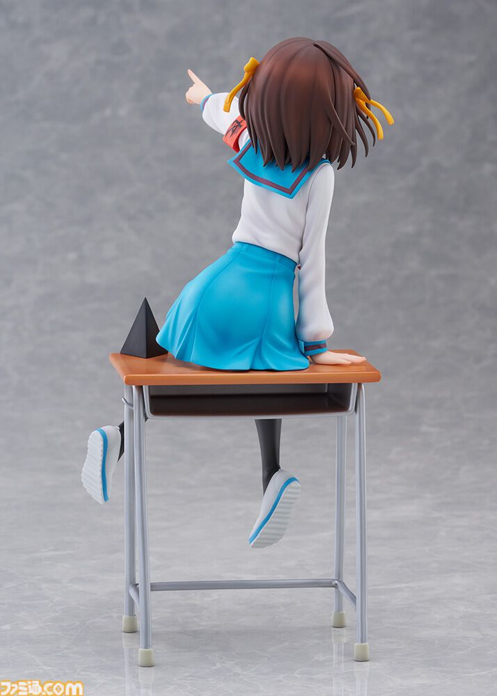 涼宮ハルヒの憂鬱 ポニーテール 希少 ドール アゾン ジャージ付き 画像ページ (17/18) 『涼宮ハルヒの憂鬱』アニメ20周年記念ver