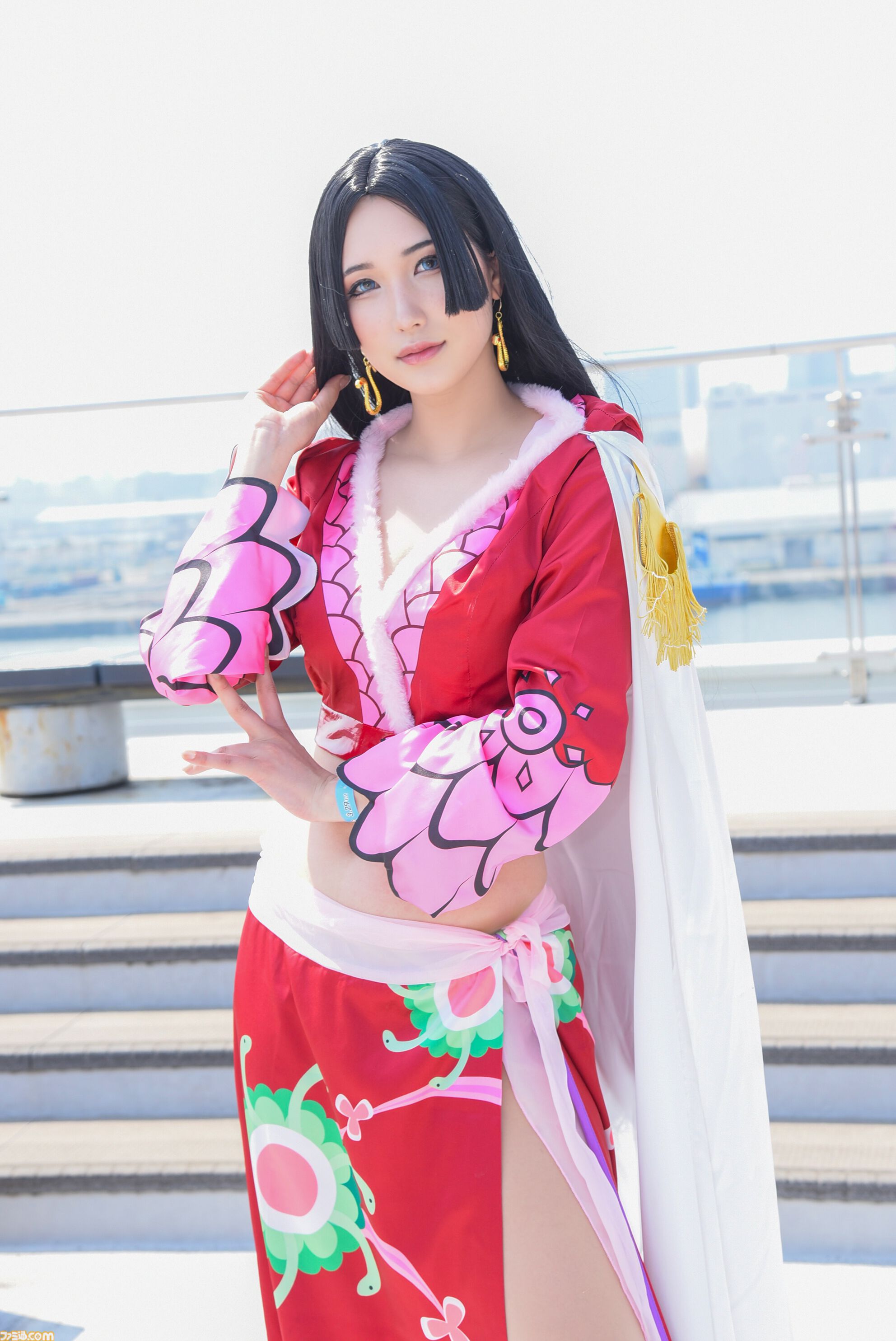 コスプレ】『葬送のフリーレン』ユーベルにアウラ、『超かぐや姫