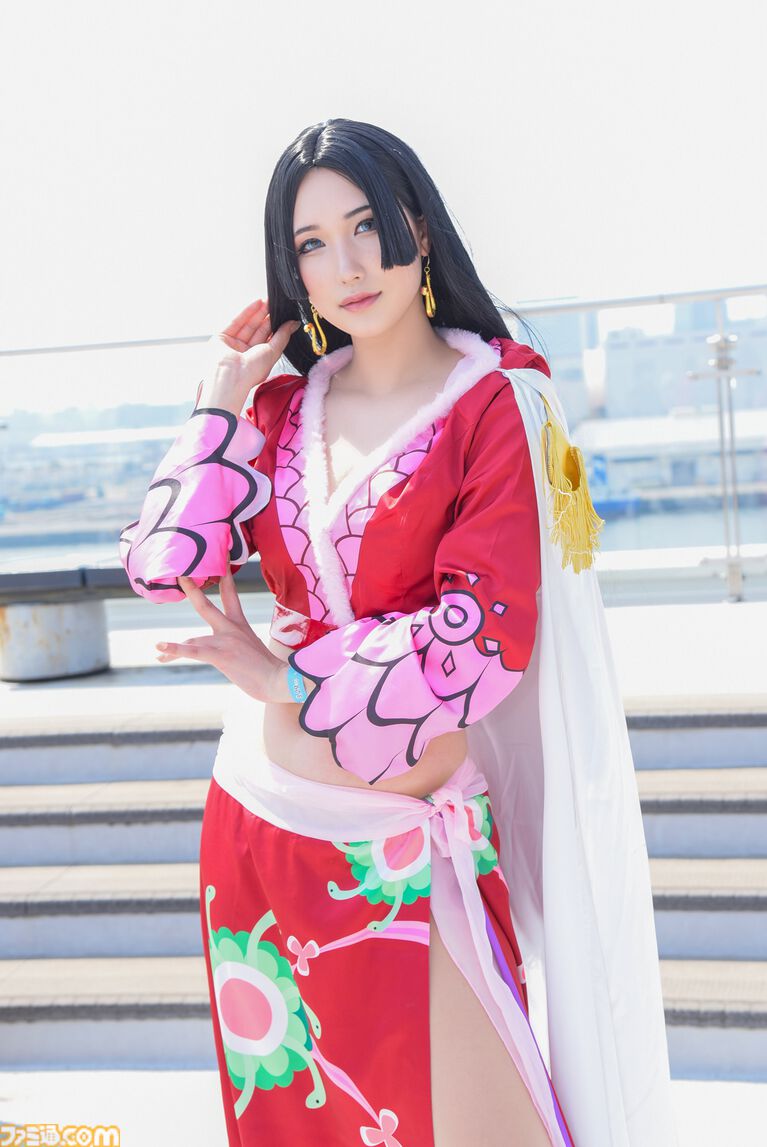 【コスプレ】『葬送のフリーレン』ユーベルにアウラ、『超かぐや姫!』『パンスト』まで。放送開始直前の『Re:ゼロ』にも注目【AnimeJapan 2026振り返り】