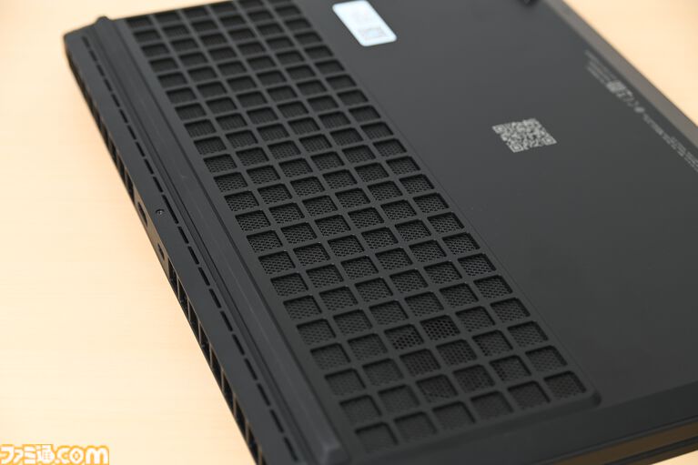 ゲーミングノートHyperX OMEN 15レビュー。『バイオハザード レクイエム』や『紅の砂漠』も快適、どんな場所でも仕事場であり遊び場に