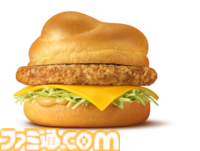 マクドナルドで『機動戦士ガンダム』とのコラボが開催。オリジナル描き下ろしの“ガンダム チキンタツタ専用”が登場。次回予告風の完全新作アニメテレビCMは4月14日より放映開始