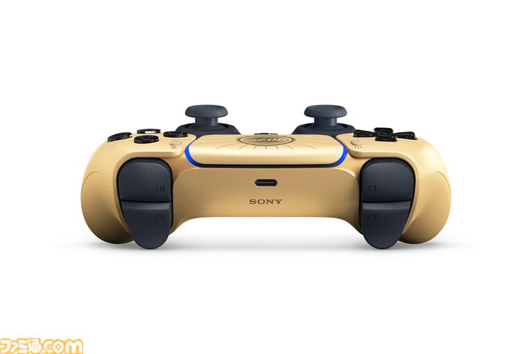 『007 First Light』デザインのPS5“デュアルセンス”が4/17から予約受付を開始。『007』のコードネームがプリントされた高級感あふれるゴールドカラー
