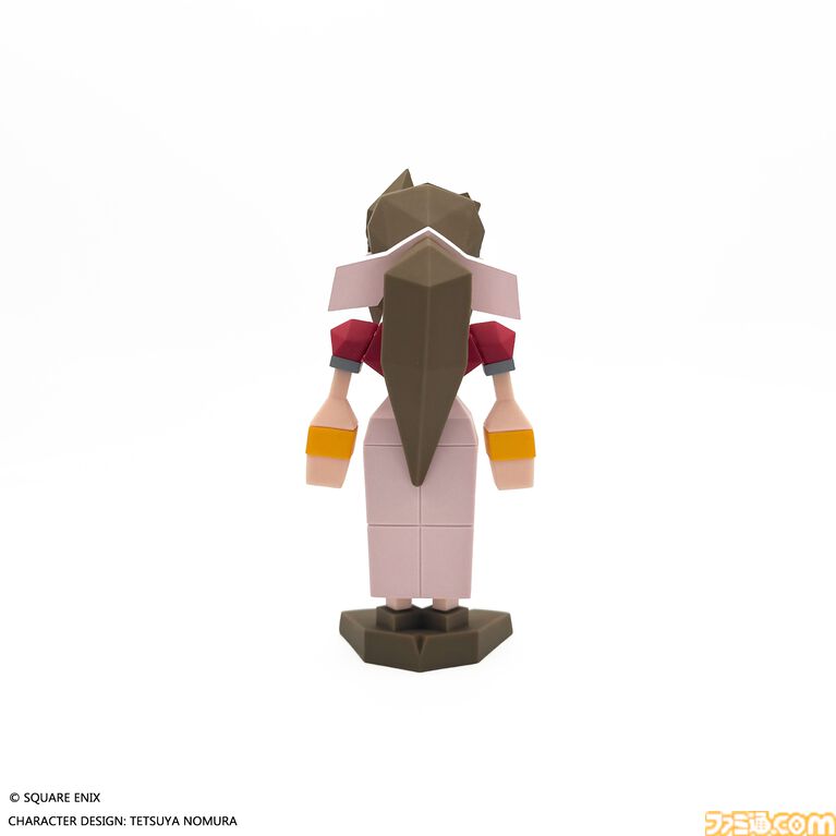 『FF7』エアリス、ティファのポリゴンソフビ発売決定。オリジナル版のデフォルメデザイン再現フィギュア【7/25発売】