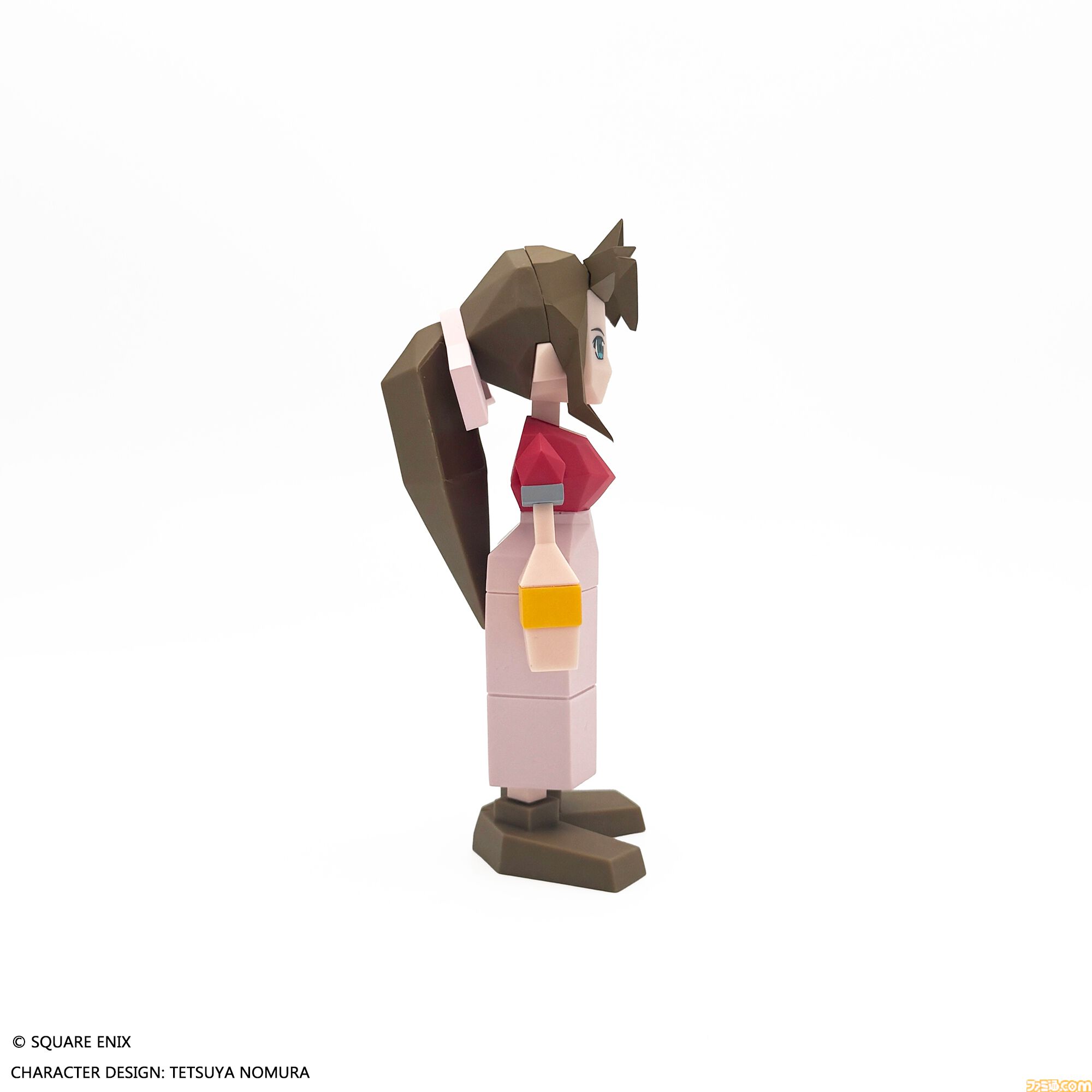 FF7』エアリス、ティファのポリゴンソフビ発売決定。オリジナル版の