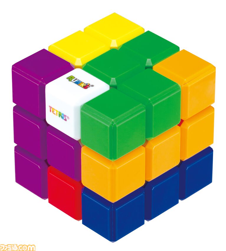 『テトリス』がボードゲームになって登場。テトリミノを実際に手に持って、落として、積み上げる体験が最大4人対戦で楽しめる