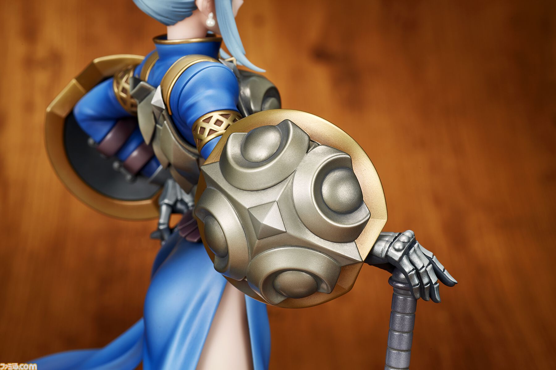 『ユニコーンオーバーロード』ヴァージニアの“ヴァルキュリア”姿が1/7スケールでフィギュア化。ゲームの電撃ストア限定特典はアクリルコースタースタンド