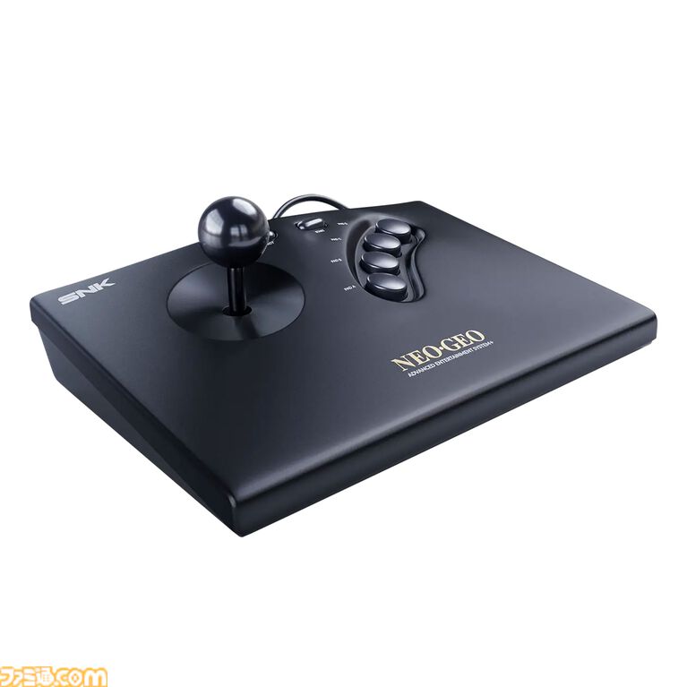 家庭用ゲーム機のNEOGEOを復刻した“NEOGEO AES+”が突然発表。11月12日発売予定