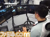 トラック運転ゲーム『ETS2』と『ATS』の公式ハンドルコンをホリが開発。400mmの大型ハンドルや7速以上のギアチェンジに対応したシフターなど、現役ドライバーからも好評の一品