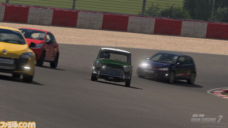 『グランツーリスモ7』リアルドライビングシムで運転欲を満たす。DualSenseは高速道路のつなぎ目すら表現。触覚で感じる運転の快感【GWおすすめゲームレビュー】