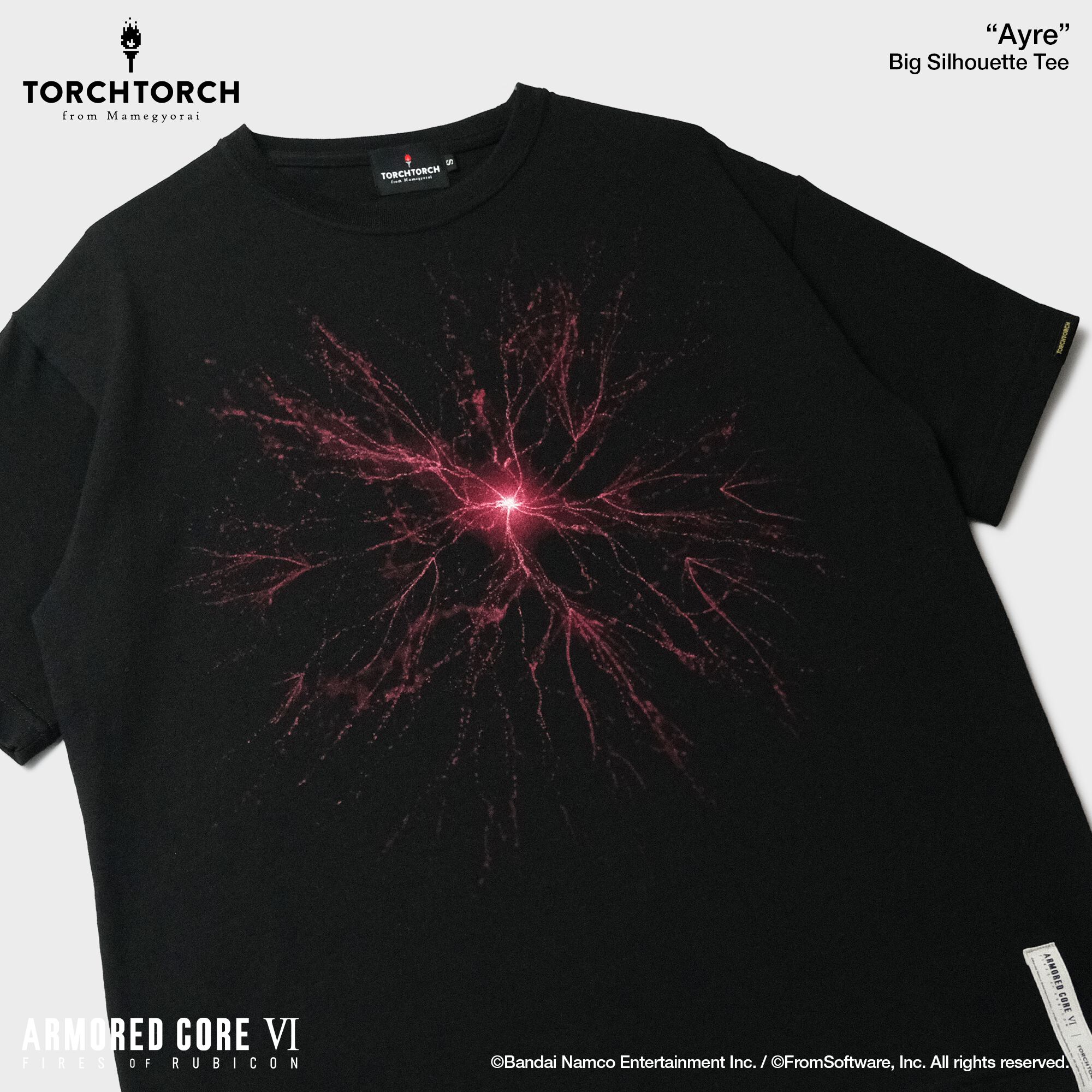 『アーマード・コア6』エアのTシャツが本日（4/23）より発売。赤く弾ける火花のようなビジュアルを大胆に配置